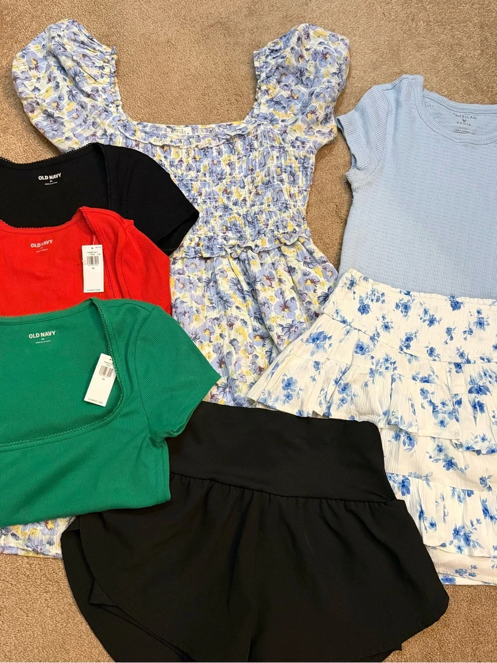 American Eagle, Old Navy Girls lot of clothes dress, skirt, shirts NEW